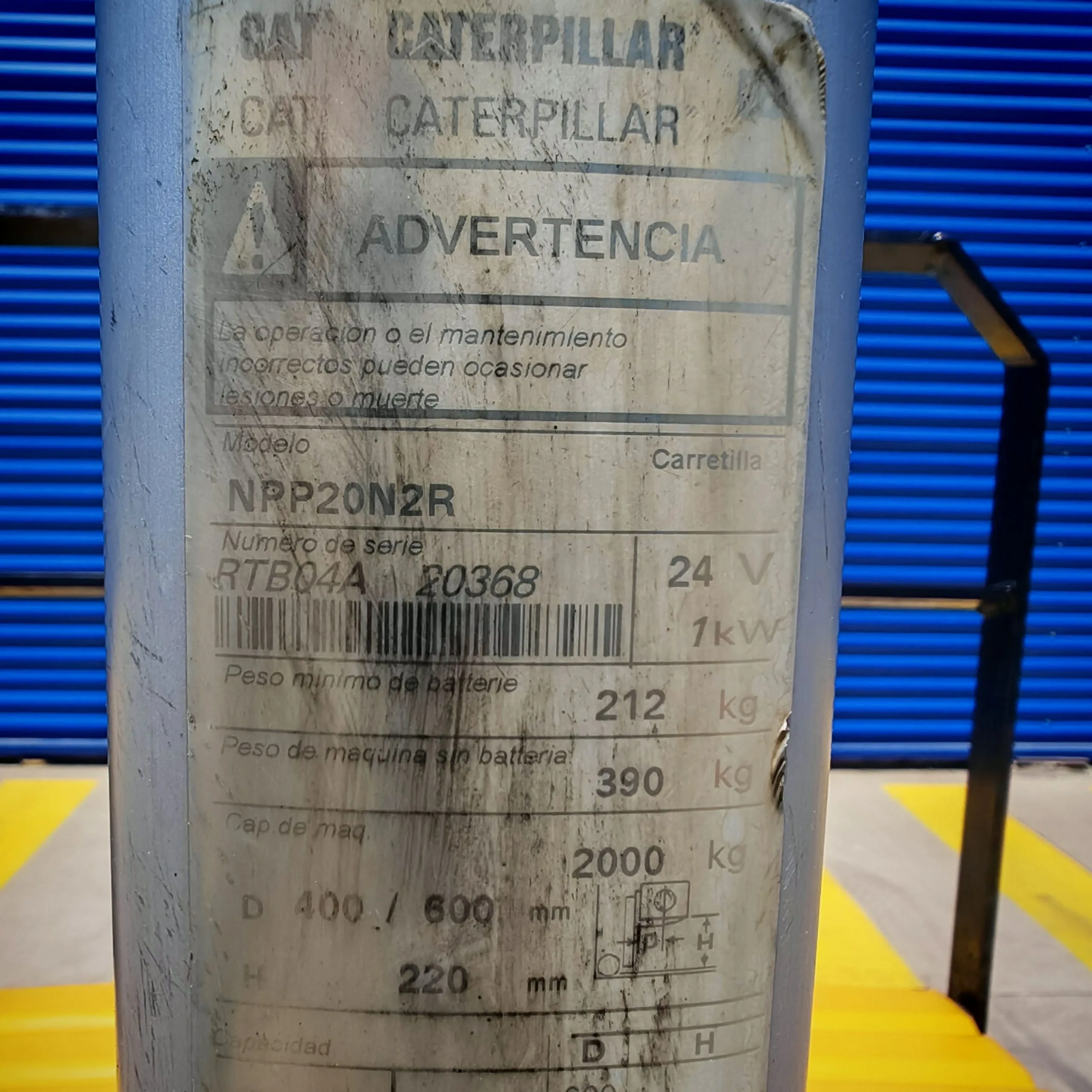 Transpaleta eléctrica Cat 1.6 a 2.0 Tons - Imagen 4