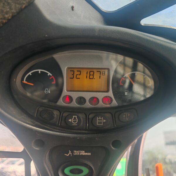 Minicargador Bobcat S770 - Imagen 2