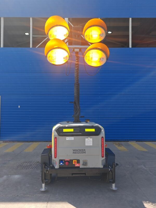 Torre de Iluminacion WACKER NEUSON LTV6K Sodio