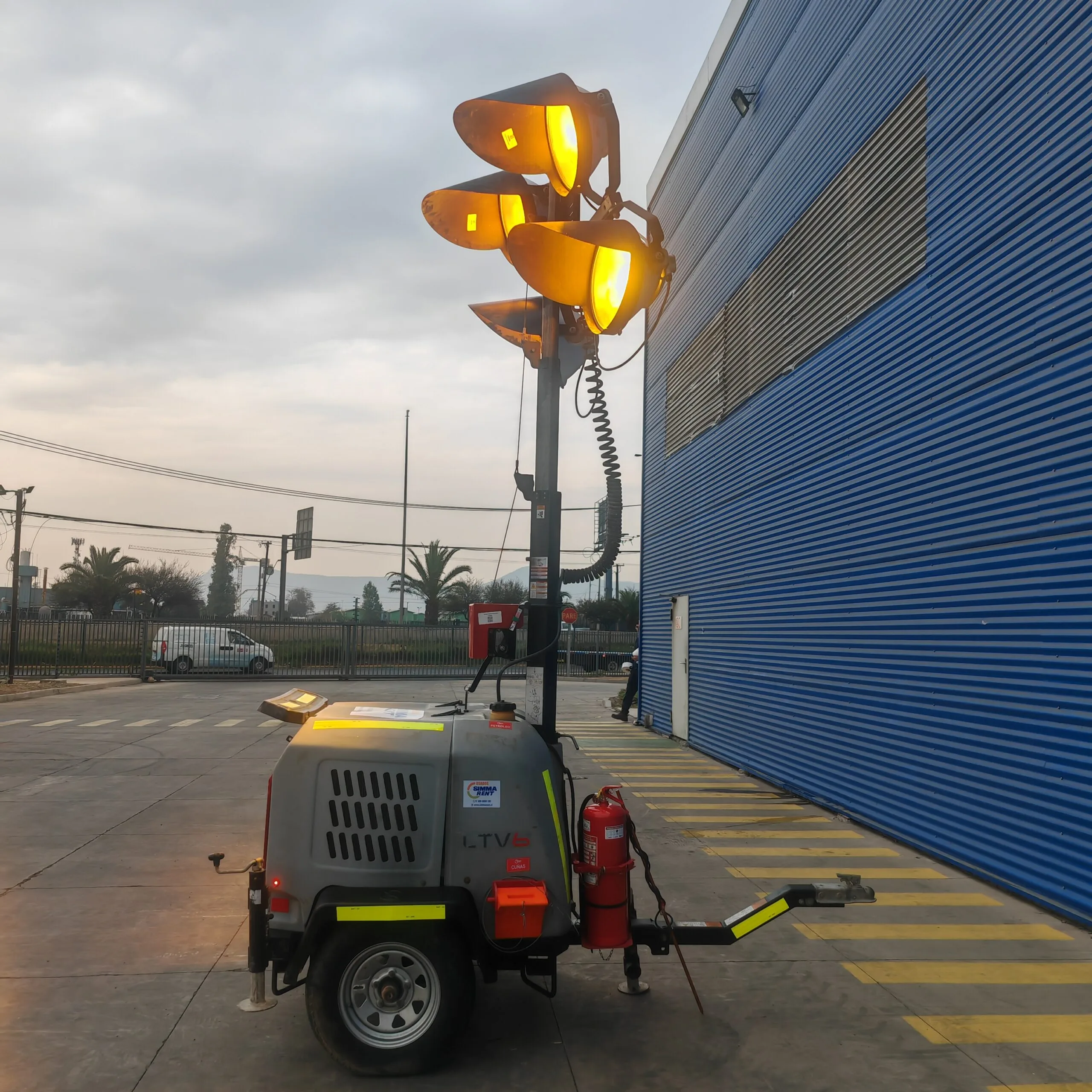 Torre de Iluminacion WACKER NEUSON LTV6K Sodio Usado Serie: 02LPUM07338 - Imagen 4