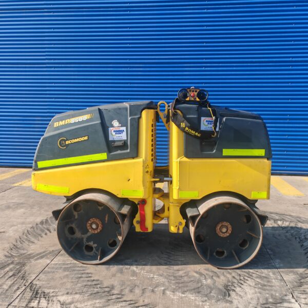 Rodillo BOMAG BMP-8500