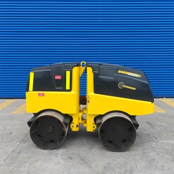 Rodillo BOMAG BMP-8500