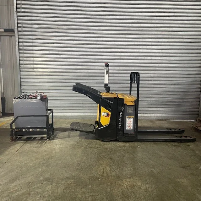 Transpaleta eléctrica Cat 1.6 a 2.0 Tons - Imagen 4