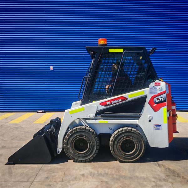 Minicargador Bobcat S70 - Imagen 10
