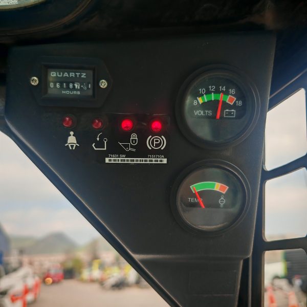 Minicargador Bobcat S70 - Imagen 4