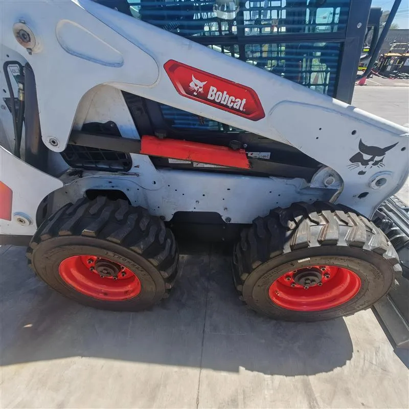 Minicargador Bobcat S650 - Imagen 16