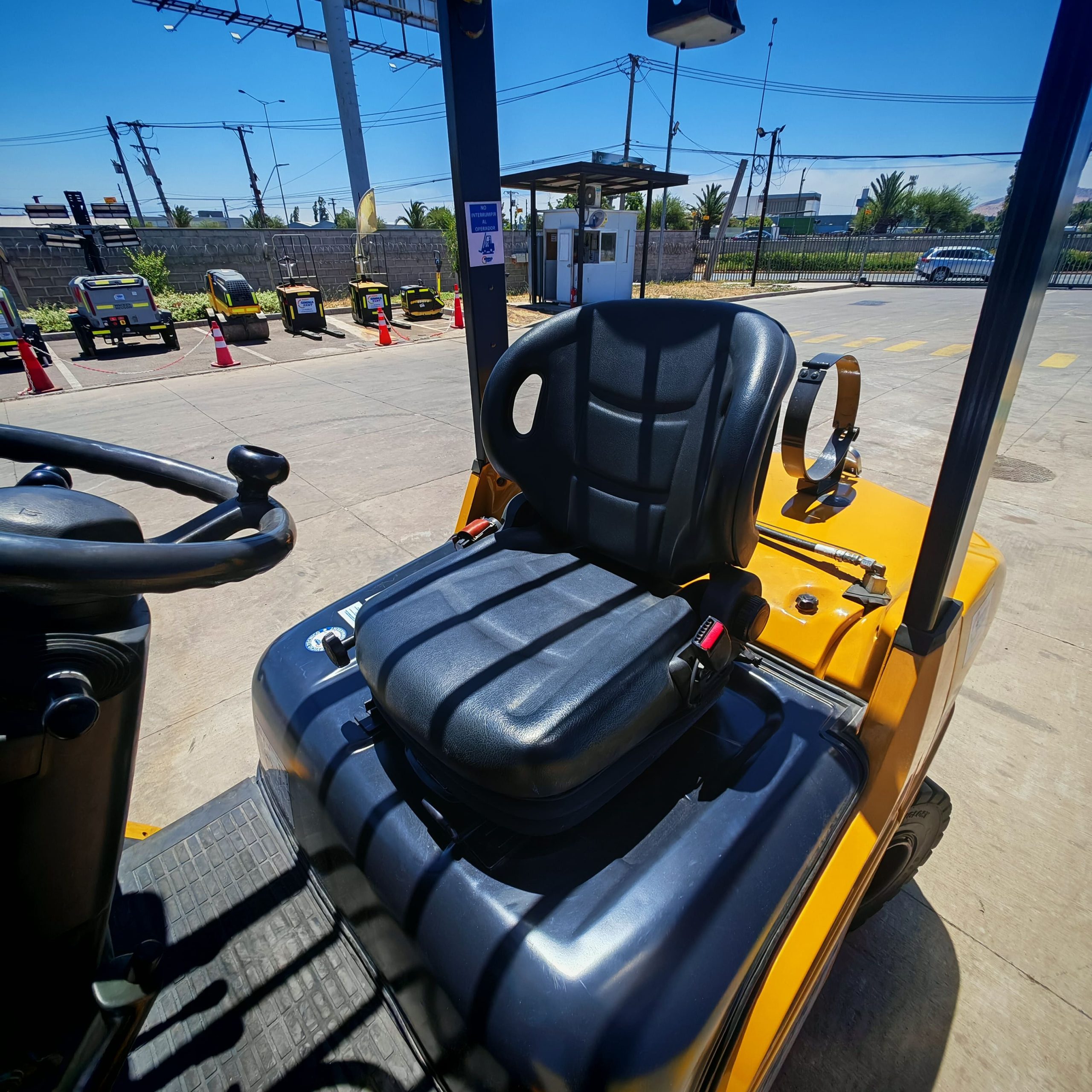 Grúa Horquilla GP15NM-DP35NM - Imagen 9