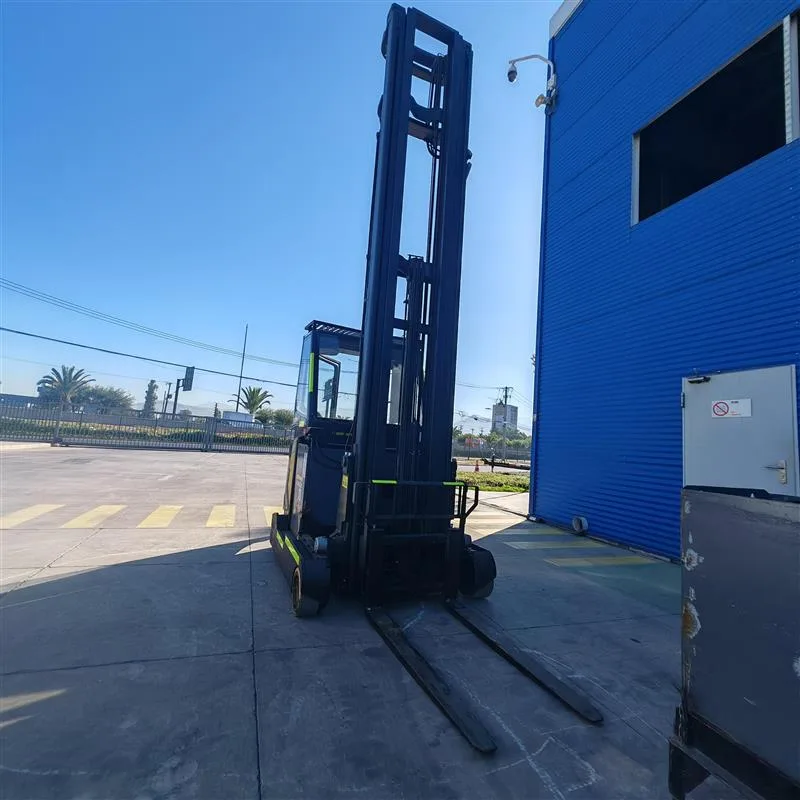 Montacarga Retráctil con Mástil Movil de 1.4 a 2.5 Tons NR14-NR25N2X - Imagen 11