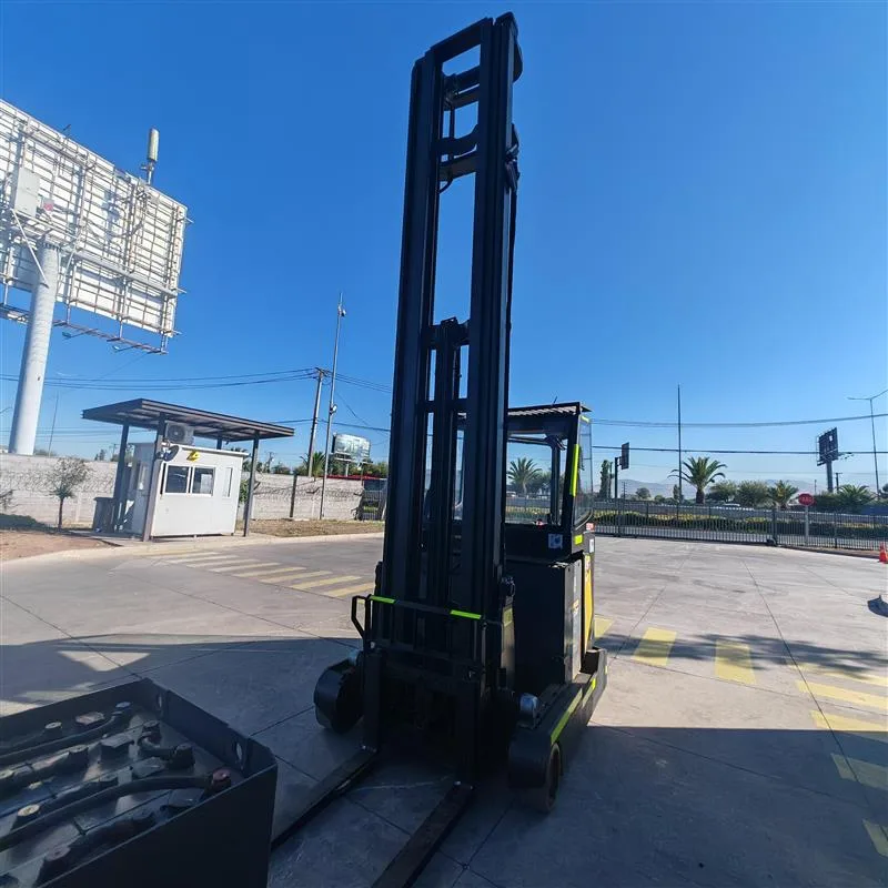 Montacarga Retráctil con Mástil Movil de 1.4 a 2.5 Tons NR14-NR25N2X - Imagen 6