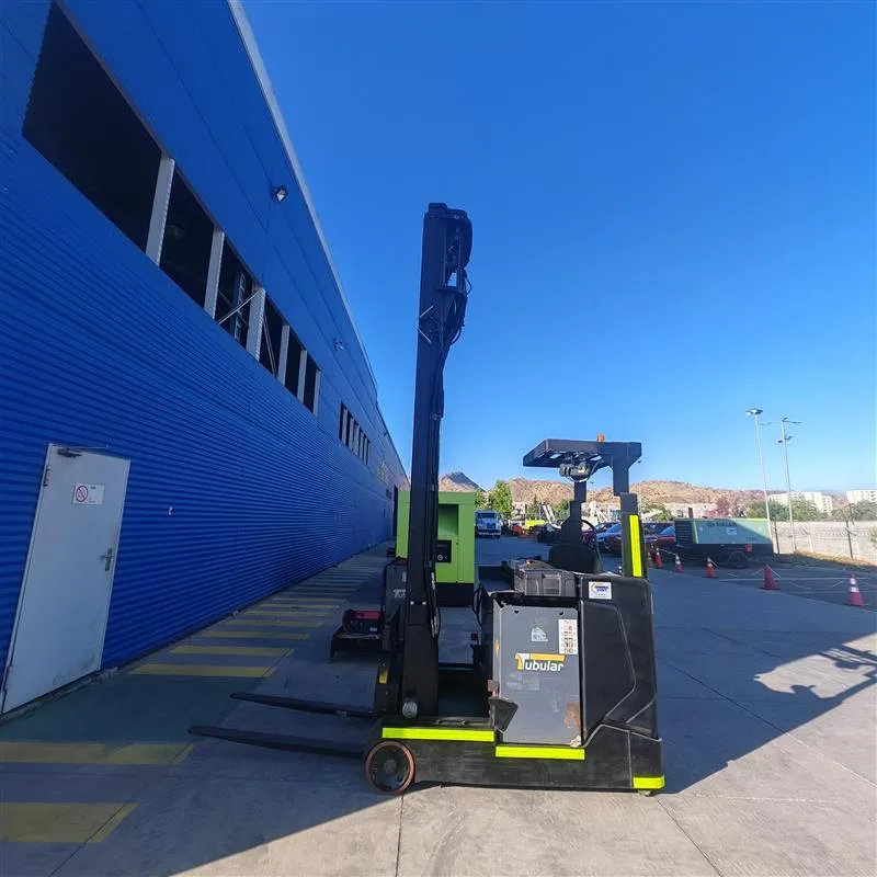 Apilador hombre de pie a bordo CAT de 1.2 a 2.0 Tons NSR12N-NSR20N