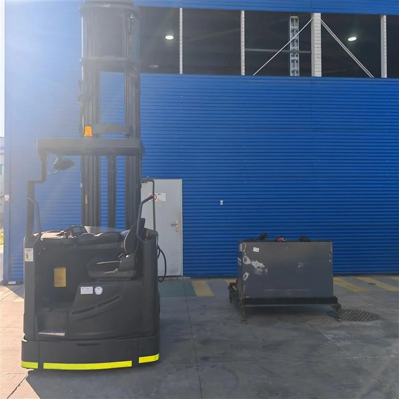 Apilador hombre de pie a bordo CAT de 1.2 a 2.0 Tons NSR12N-NSR20N - Imagen 7