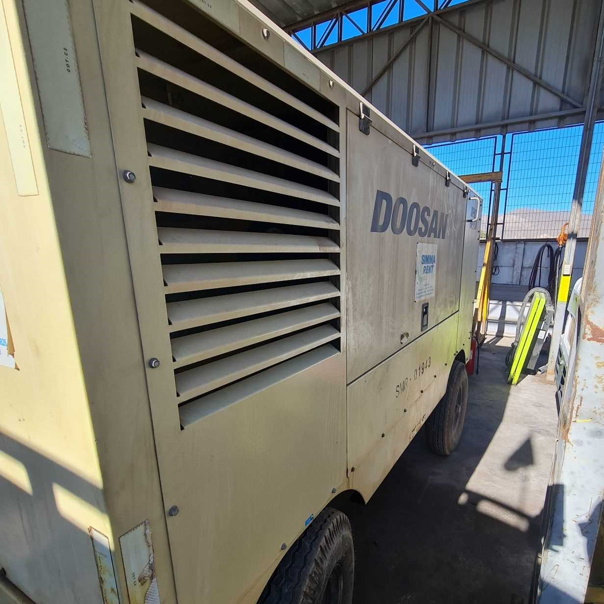 Compresor Portátil Doosan XP825/HP750 - Imagen 2