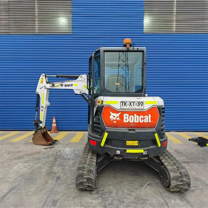 Miniexcavadora Bobcat E35