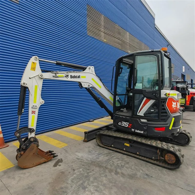 Miniexcavadora Bobcat E35 - Imagen 3