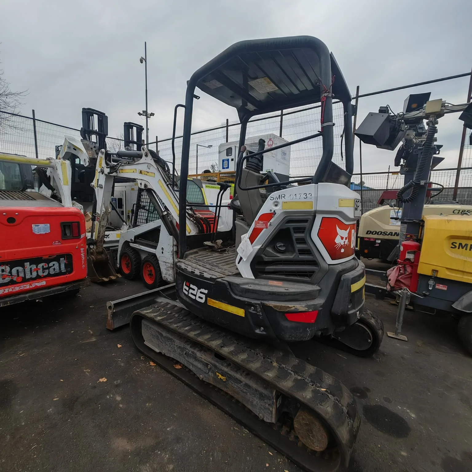 Miniexcavadora E26 Bobcat Usado Serie: B4S913837 - Imagen 2