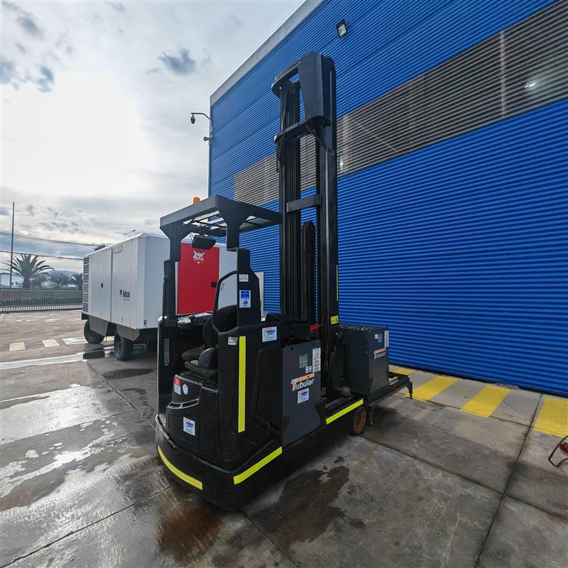 Apilador hombre de pie a bordo CAT de 1.2 a 2.0 Tons NSR12N-NSR20N Serie: RTB34A00302 - Imagen 8