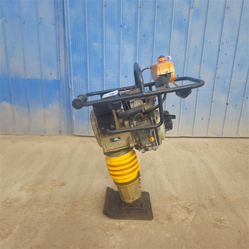 Vibropison BOMAG ET-80 Serie: 22010120030