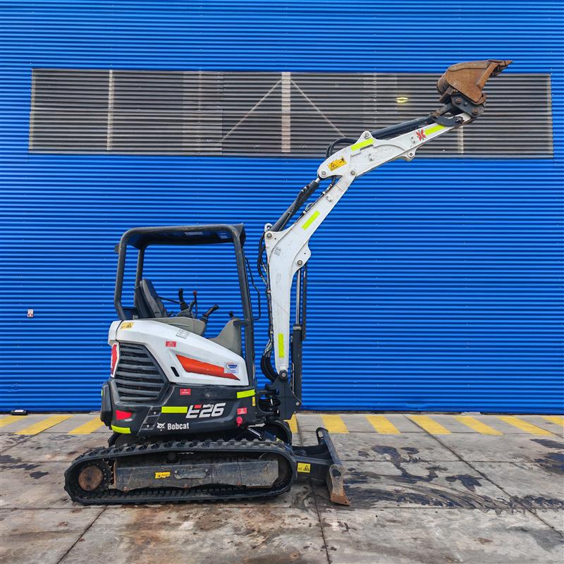 Miniexcavadora E26